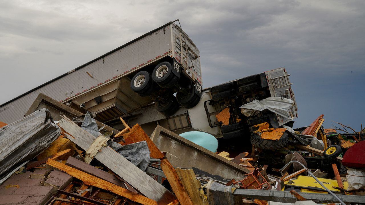 En imágenes : Secuelas de tornado en Mississippi