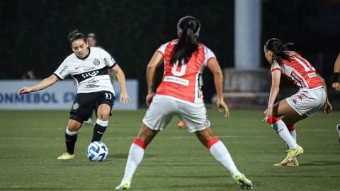Santa Fe y Olimpia se enfrentaron por Copa Libertadores Femenina