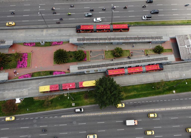 Transmilenio avenida de las Américas
Bogotá octubre 2 del 2022
Foto Guillermo Torres Reina / Semana