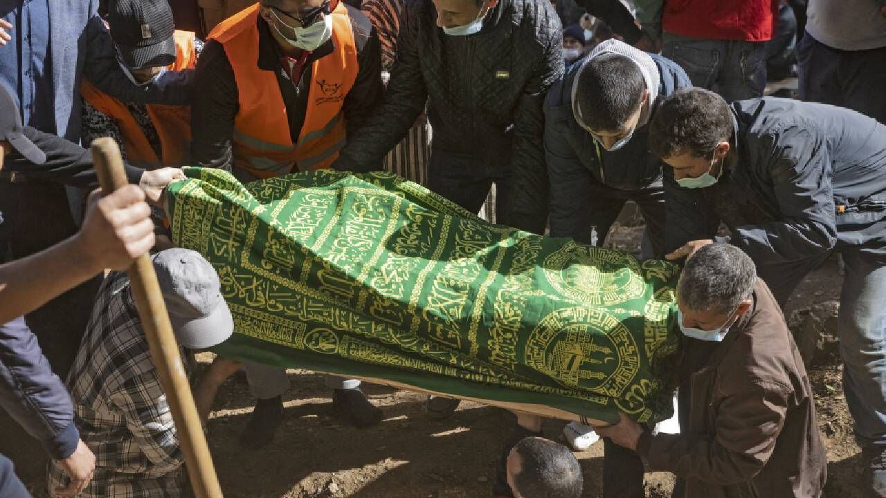 El entierro de Rayan, el menor que cayó en un pozo en Marruecos, se llevó a cabo este 7 de febrero.