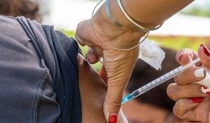 La vacunación está siendo efectiva en el mundo para contrarrestar la pandemia de covid-19