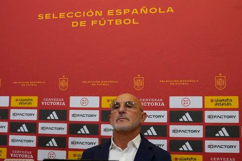 Entrenador de la Selección Española de Fútbol, Luis de la Fuente, se arrepiente de haber aplaudido a Luis Rubiales