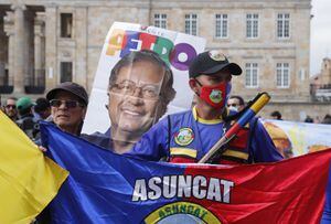 Manifestación frente a la Corte Suprema de Justicia 
Fecode, convocado por el Presidente Gustavo Petro