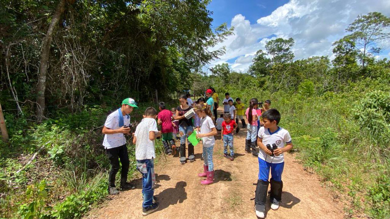 Los niños de la zona de La Macarena están siendo sensibilizados sobre la importancia de conservar este paraíso natural.