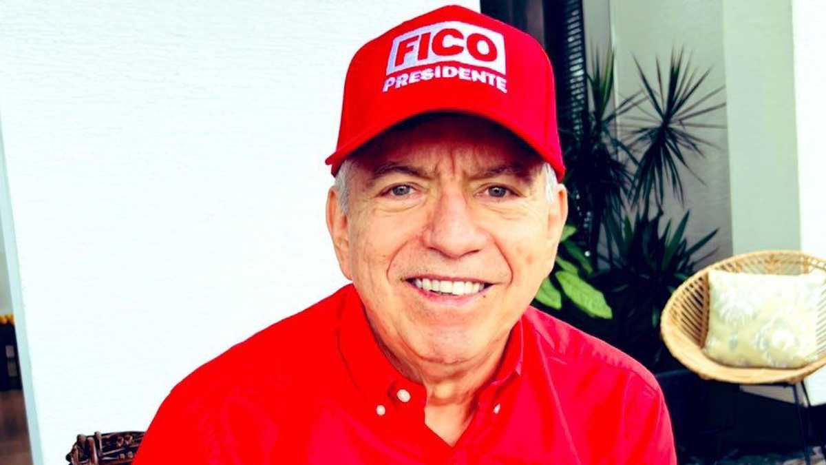 El expresidente César Gaviria vuelve a la plaza pública para hacerle campaña a Fico Gutiérrez.