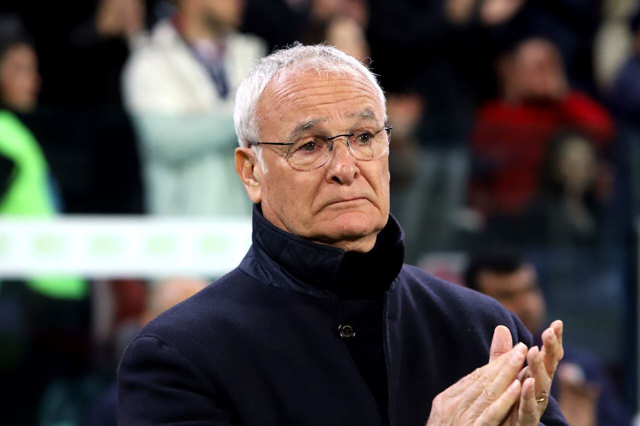 CAGLIARI, ITALY - JANUARY 26: Cagliari's coach Claudio Ranieri looks on during the Serie A TIM match between Cagliari and Torino FC - Serie A TIM  at Sardegna Arena on January 26, 2024 in Cagliari, Italy. (Photo by Enrico Locci/Getty Images)