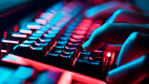 Los teclados mecánicos pueden brindar una ventaja competitiva al jugar videojuegos online.