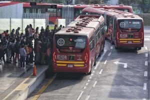 El asesinato se presentó en un bus del TransMilenio que cubría la ruta Aguas - Portal Américas.