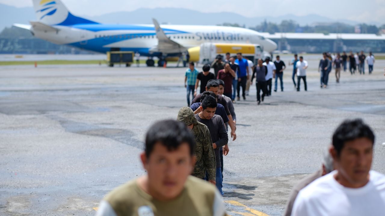 Ciudadanos deportados de Estados Unidos llegan a Guatemala