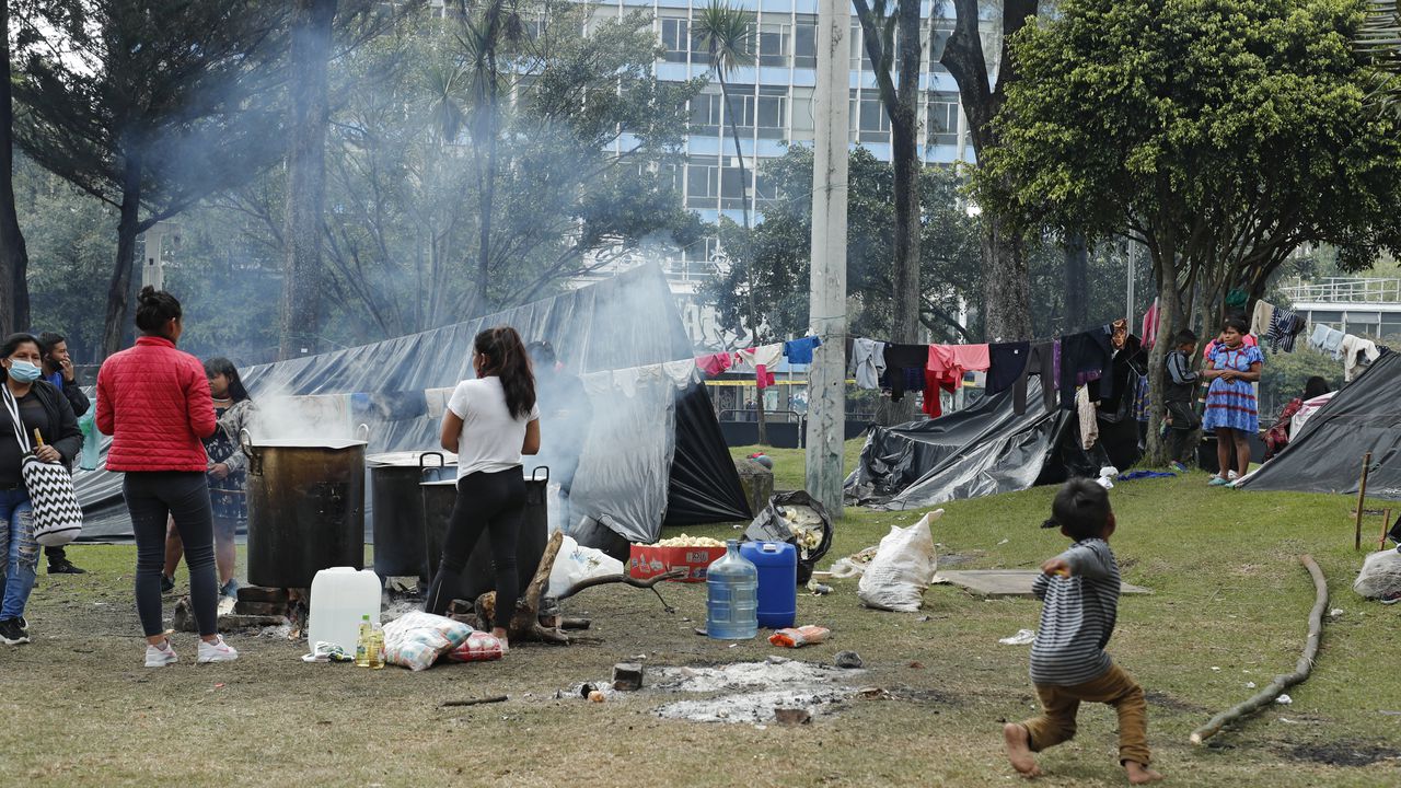 Comunidades Indígenas  se  tomaron el Parque Nacional de Bogotá, reclaman ayudas económicas del Gobierno Nacional y de la Alcaldía de la ciudad
Octubre 2 del 2021
Foto Guillermo Torres Reina / Semana