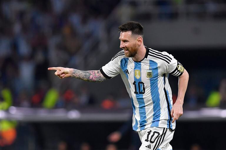 Lionel Messi marcó triplete ante Curazao en amistoso de fecha Fifa.