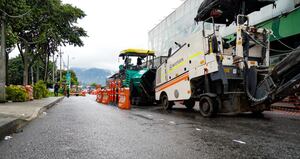 Inician obras de reparación en la Avenida Regional Sur.