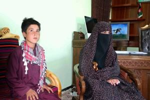 Qamar Gul, joven afgana que mató a asesinos de sus padres | Noticias del mundo