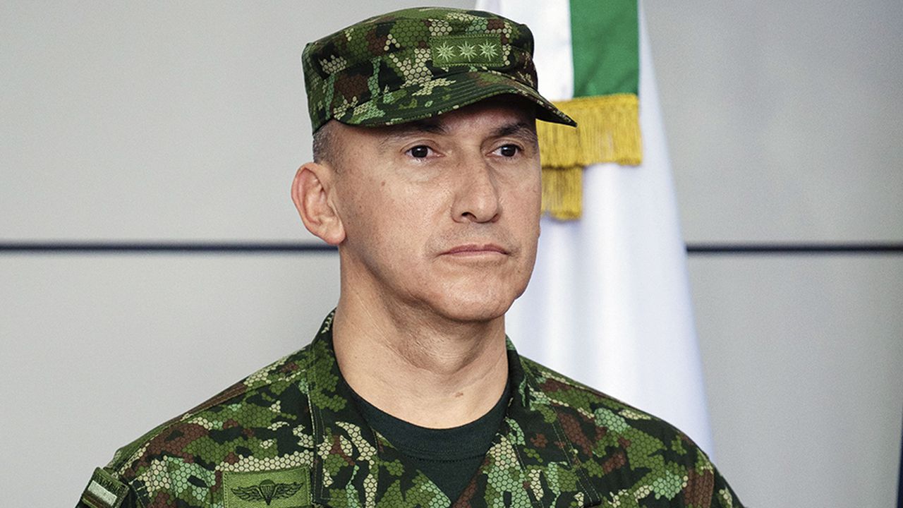 General Luis Mauricio Ospina Gutiérrez Comandante del Ejército Nacional