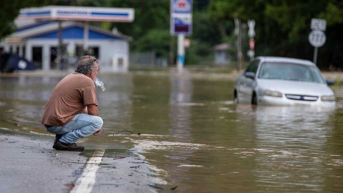 Las inundaciones se han cobrado la vida de ocho personas en Kentucky, Estados Unidos. Foto: EPC.