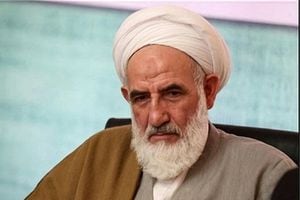 Esta imagen sin fecha publicada el 26 de abril de 2023 por la agencia de noticias Tasnim muestra al clérigo chiíta iraní, el ayatolá Abbas Ali, miembro de la Asamblea de Expertos que selecciona al líder supremo del país.