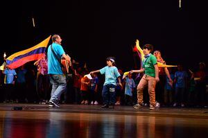 Con una actividad cultural y recreativa en el Teatro El Ensueño, de Ciudad Bolívar, finalizó la Caravana de la Integración.