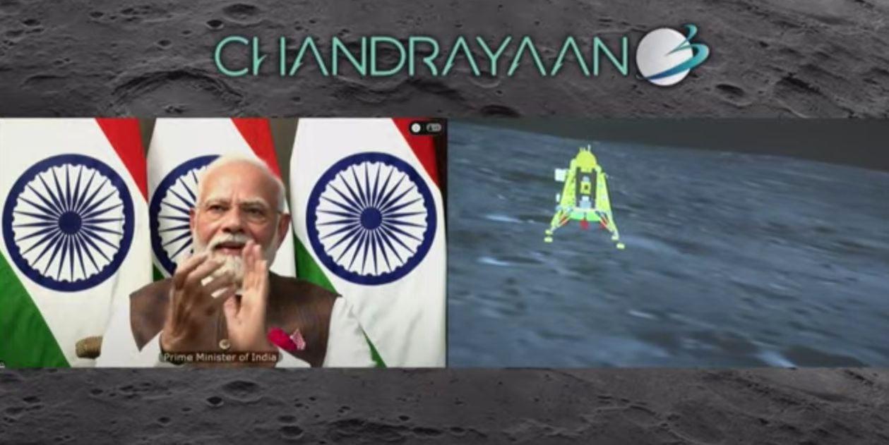 La llegada de la nave Chandrayaan-3 fue seguida en vivo por el primer ministro indio Narendra Modi.