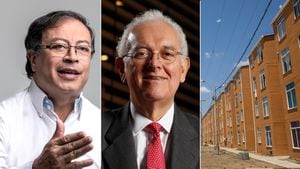 Gustavo Petro,  José Antonio Ocampo Vivienda de Interes Social