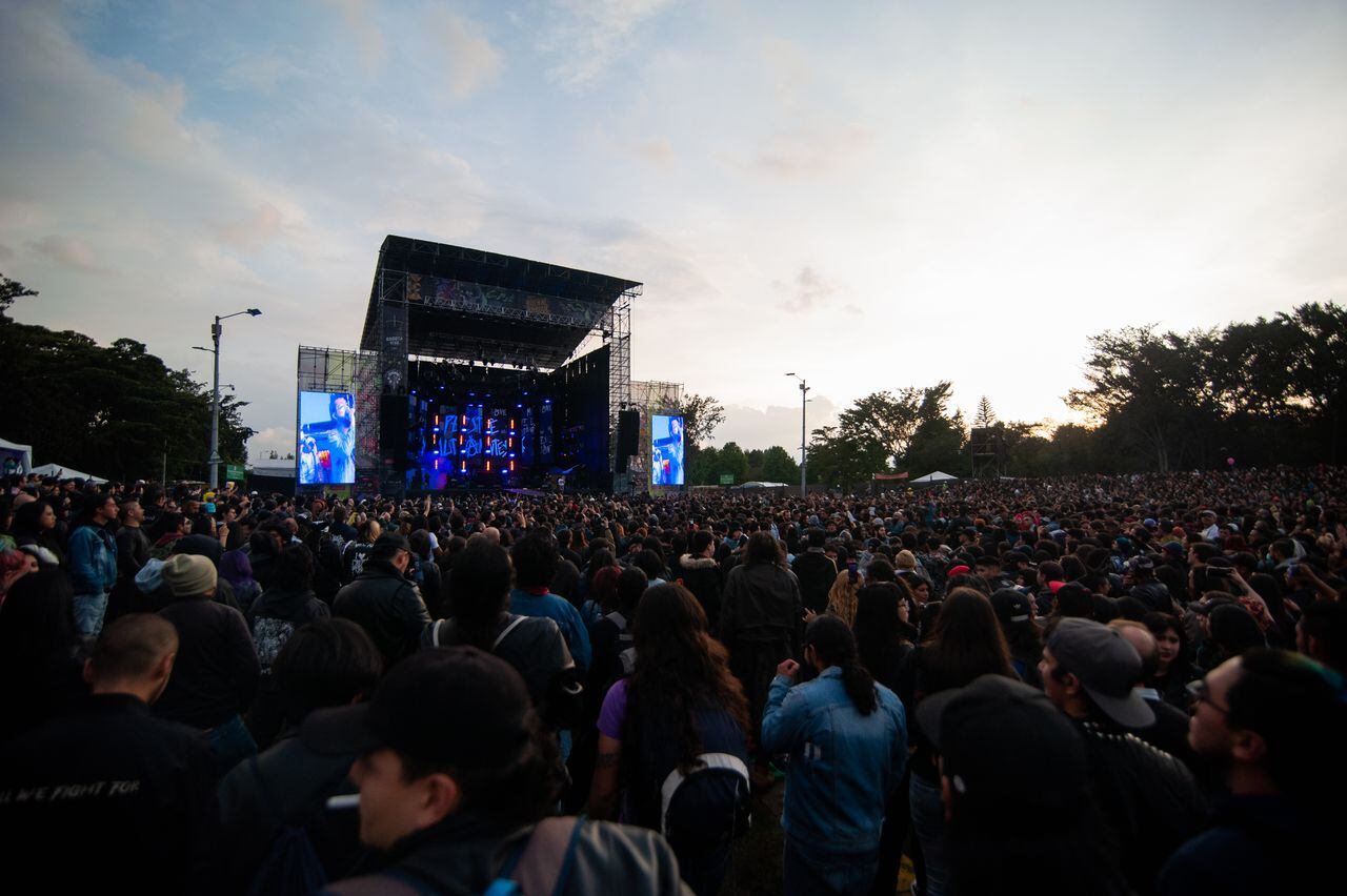 Una vista general del Escenario Plaza durante el tercer día del regreso del festival de música 'Rock al Parque', el festival de rock más grande de América Latina y el tercer festival de rock más grande del mundo, en Bogotá, Colombia, el 27 de noviembre de 2022. (Foto de: Chepa Beltrán/Long Visual Press/Universal Images Group vía Getty Images)