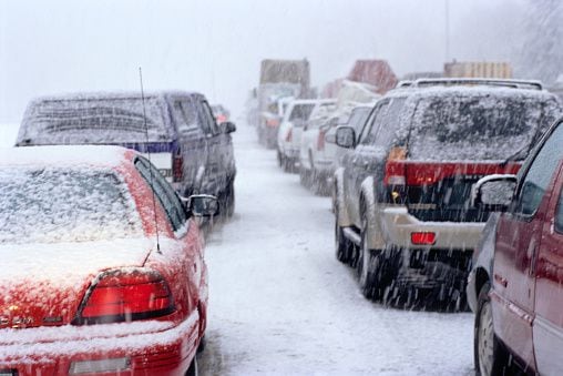 The authorities have recommended procedures for citizens such as having the car ready for preventive maintenance and keeping an emergency kit in your car that includes blankets, food, water, first aid supplies and other things you might need if you are stranded.