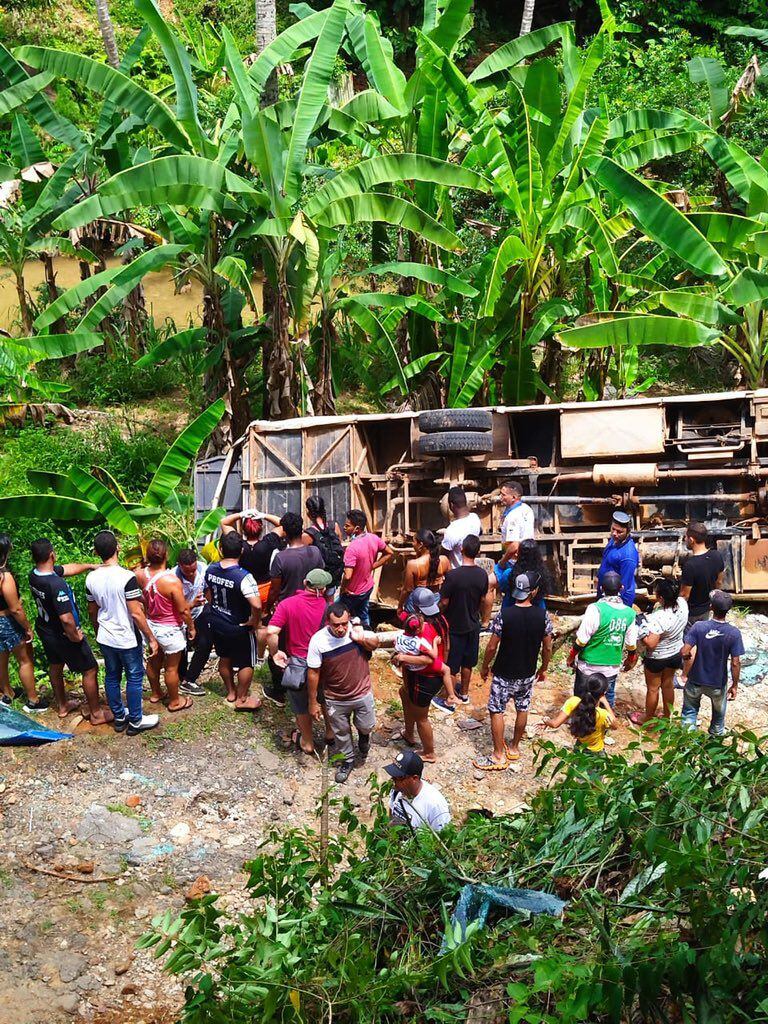 Grave accidente en Antioquia deja un muerto y varios heridos en Tarazá