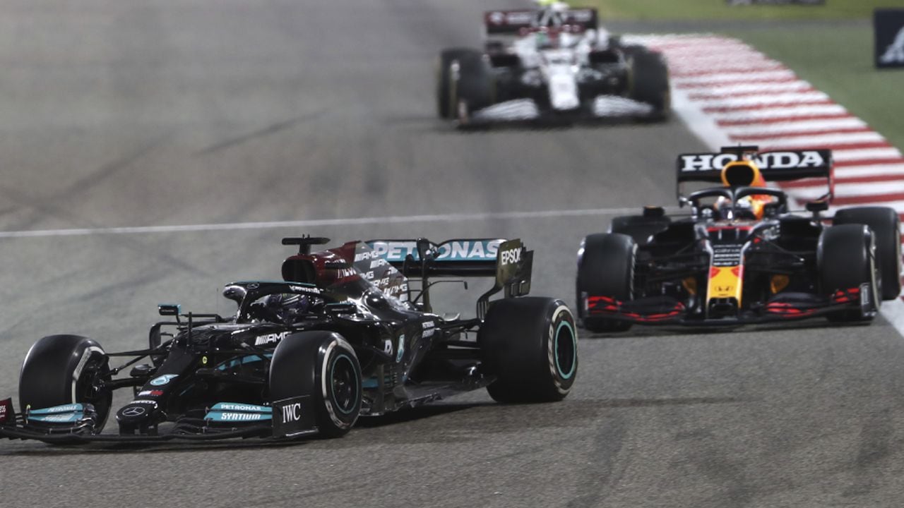 Lewis Hamilton se quedó con la primera carrera de la temporada. Foto: AP / Kamran Jebreili