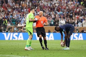 La nueva regla se basó en lo visto durante la final del Mundial de Qatar 2022 entre Francia y Argentina