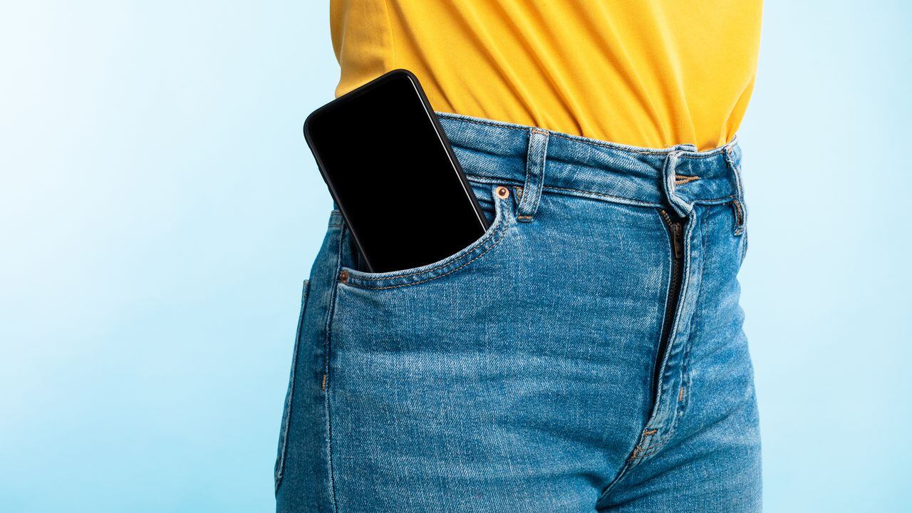 Qué es el 'modo bolsillo' y por qué le ahorraría varios problemas si lo  tiene activado en su celular?