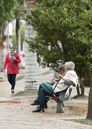 Vida cotidiana centro de Bogota
adulto mayor
Libro Colpensiones 
pensionados
junio 1 2018
foto Guillermo Torres Semana