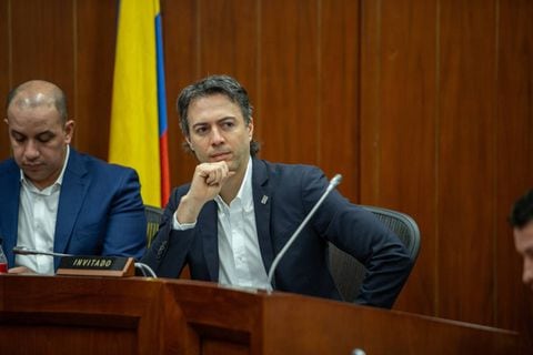 El alcalde Daniel Quintero estuvo en el Congreso.