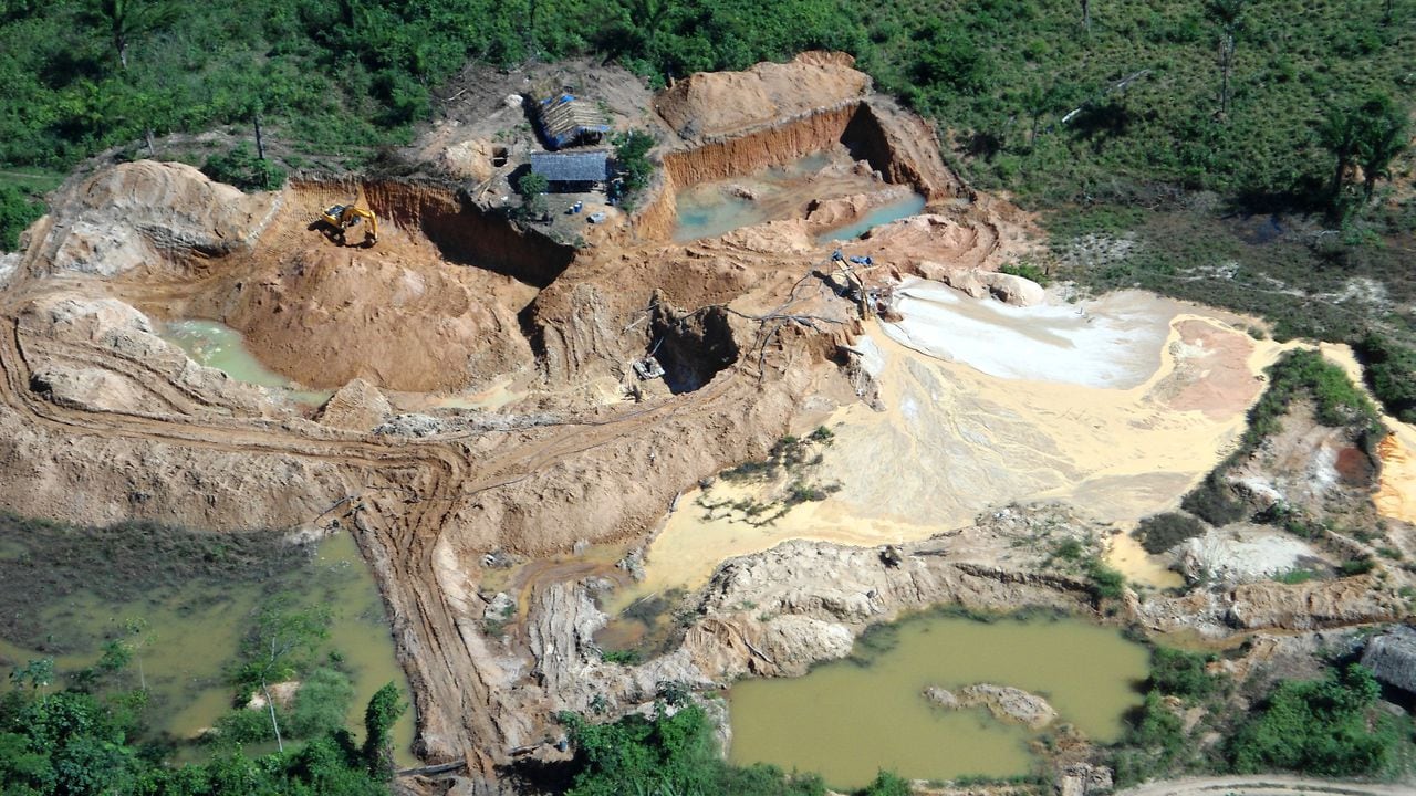 Minería ilegal - referencia