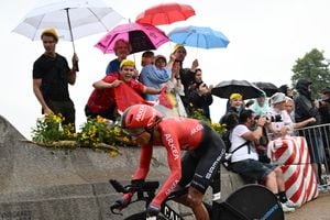 Nairo Quintana tuvo una destacada presentación en la primera etapa del Tour de Francia 2022