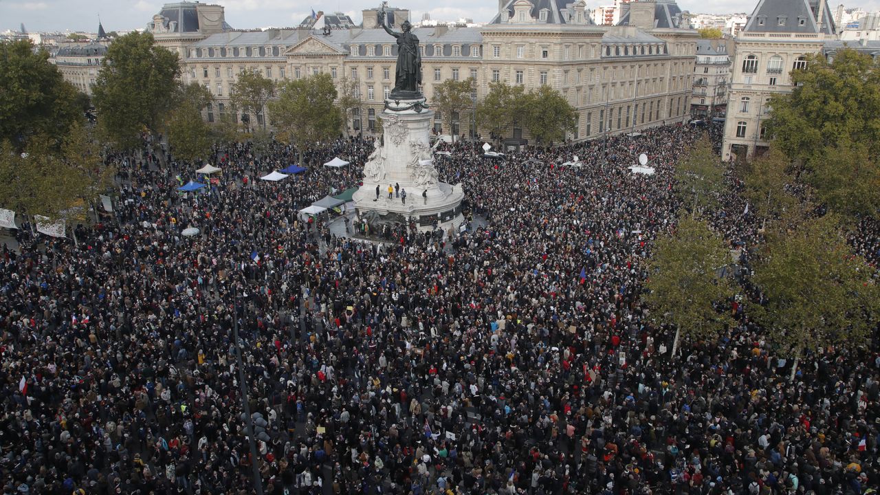 #JeSuisSamuel: las multitudinarias protestas en homenaje a profesor asesinado en Francia