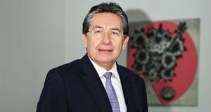 néstor humberto Martínez  Exfiscal general de la nación 