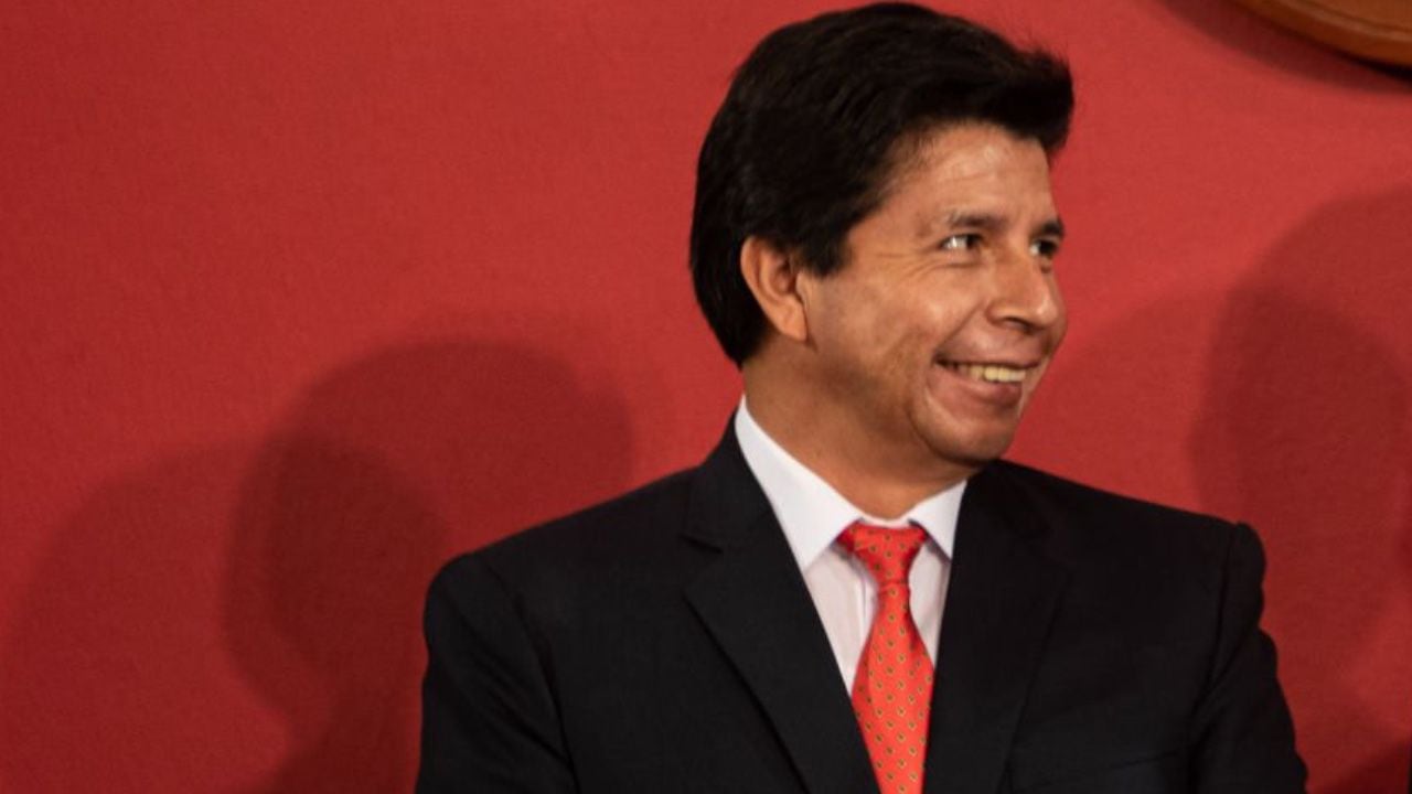 El expresidente peruano Pedro Castillo, sigue privado de la libertad luego que fuera destituido de su cargo por el Congreso de su país.