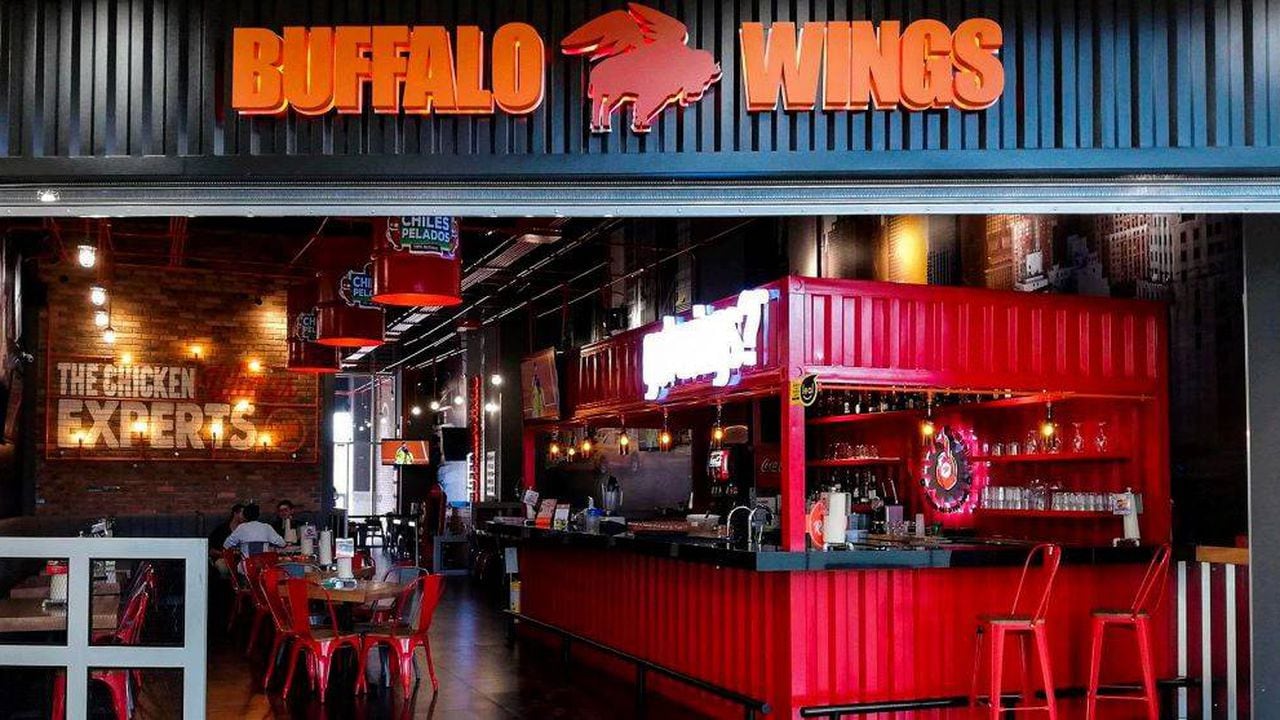 Para la cadena de restaurantes Buffalo Wings este año estuvo cargado de grandes retos que tuvo que sortear para mantenerse a flote. Ahora, de acuerdo con el director general de la Operadora de Franquicias de Colombia, Edgar Llanos, la compañía se prepara para enfrentar un 2021 con varias novedades.