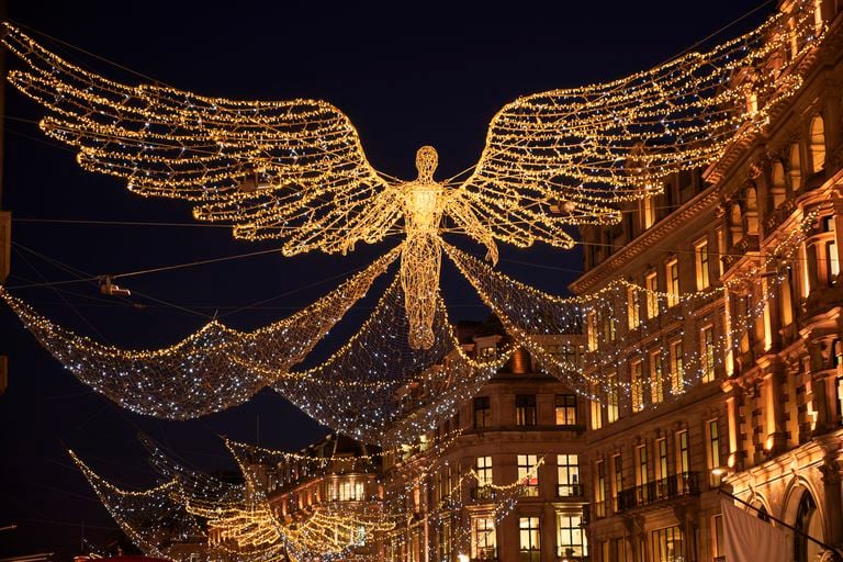 Ilumina su navidad: consulte el horóscopo de los ángeles y descubra el mensaje celestial personalizado para su signo.