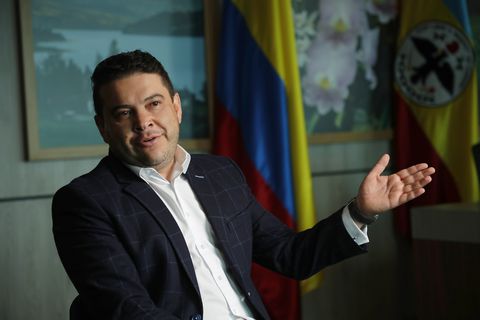 Nicolás García Bustos gobernador de Cundinamarca