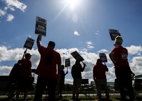La directora general de General Motors, Mary Barra, responsabilizó a la dirigencia sindical del estancamiento en las conversaciones.