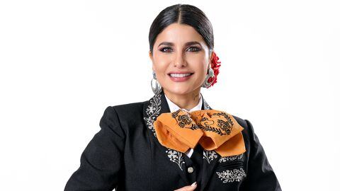 La actriz y cantante ahora se le mide al teatro y la ranchera, por primera vez. Foto: Cortesía RCN.