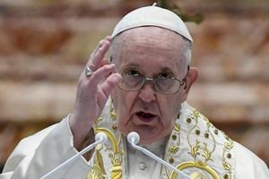 Papa Francisco destacó la "dedicación" del príncipe Felipe al matrimonio y la familia