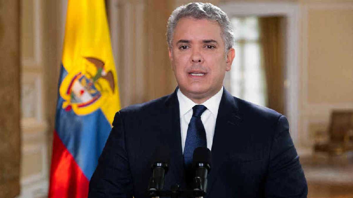 Canciller de Venezuela se despachó contra el presidente Iván Duque