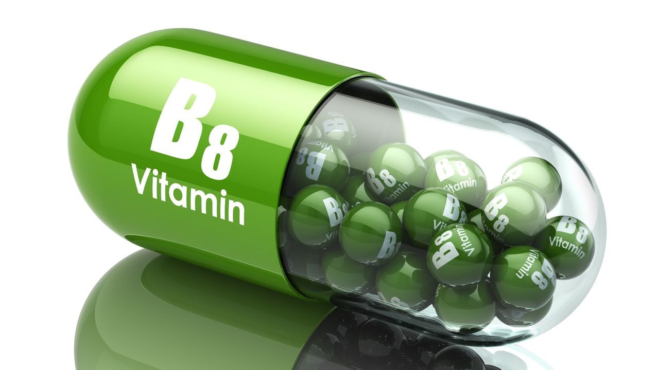 La biotina (vitamina B8 o vitamina H) participa en procesos de transformación de los alimentos y de la energía.
