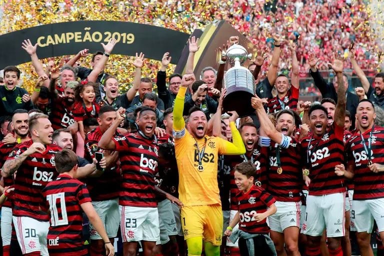 El Flamengo se coronó campeón de la Libertadores y el Brasileirao - REUTERS/Henry Romero TPX IMAGES OF THE DAY