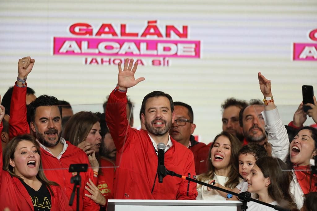 CARLOS FERNANDO GALÁN NUEVO ALCALDE DE BOGOTA