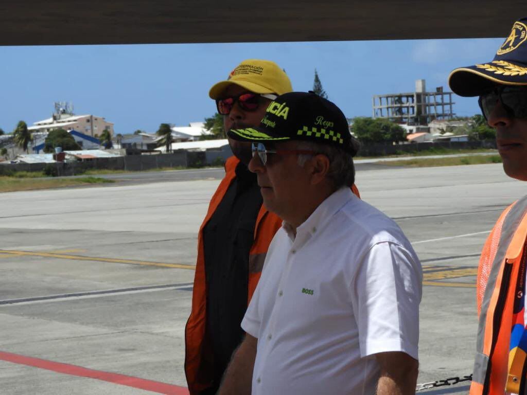 Ministro de Transporte Guillermo Reyes llegó a San Andrés; esto hará.