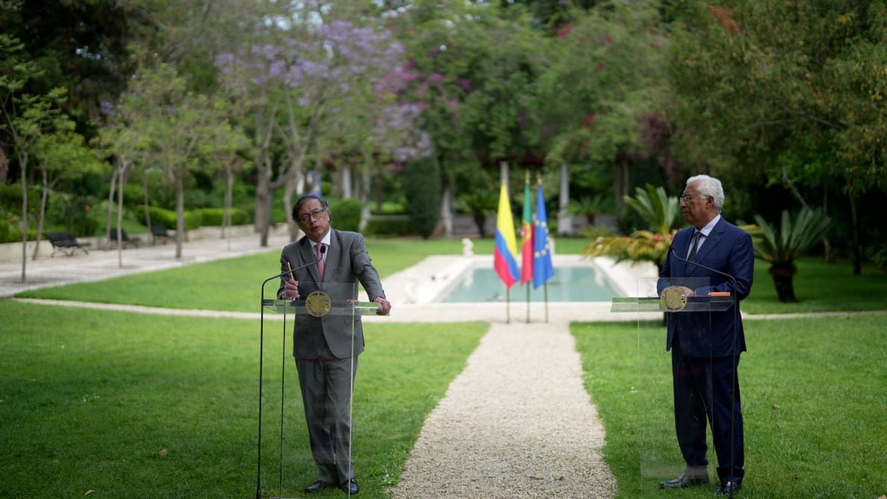 El presidente de Colombia Gustavo Petro junto con el Primer Ministro de Portugal, Antonio Costa.