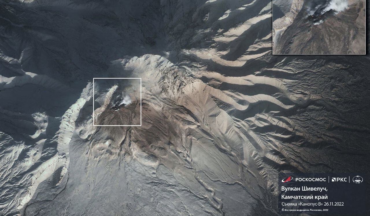 Una imagen satelital deja ver hasta donde llegó la ceniza tras la erupción del volcán Shiveluch