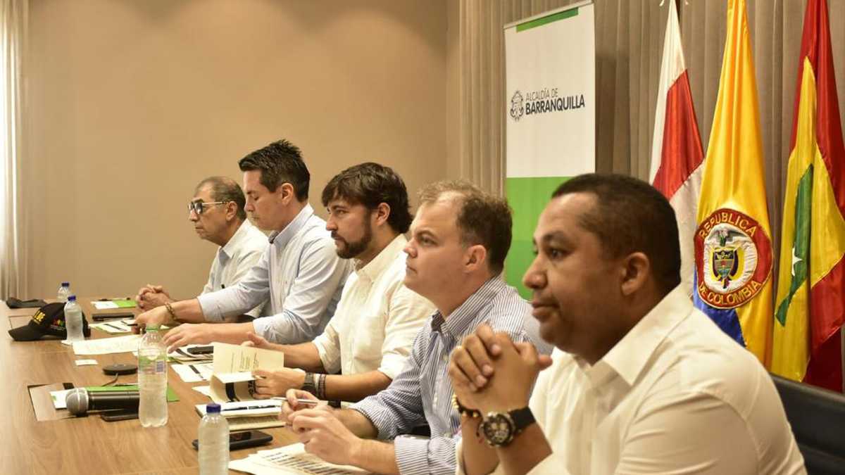 Los alcaldes de la Región Caribe se reunieron en Barranquilla para hablar sobre el costo en las tarifas de energía.